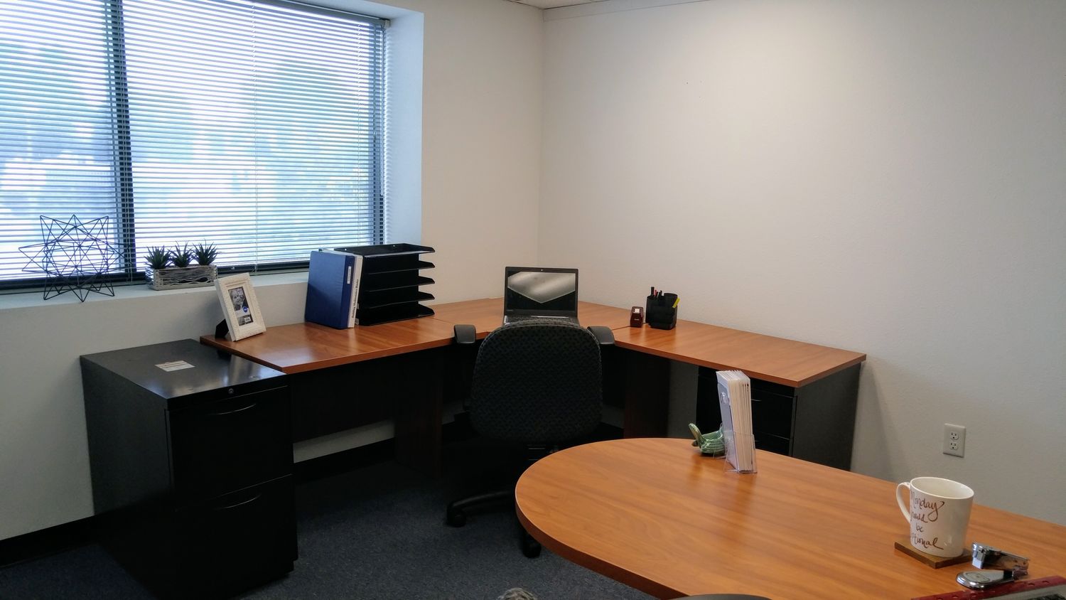 Main Street Office Suites: 525 W Main St, Visalia, CA 93291